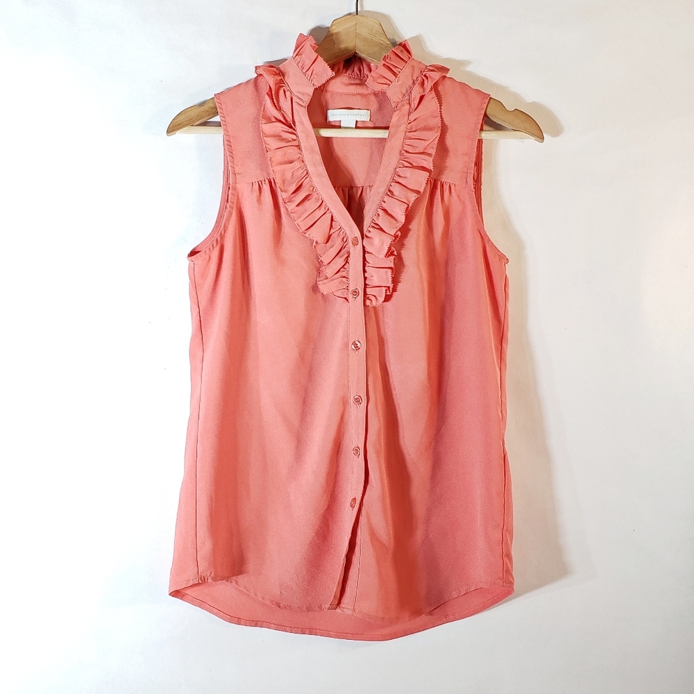 SOLD…New York and Company Ruffled Neckline Xsmall